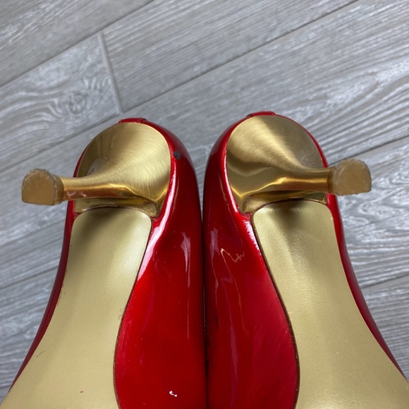 💚 St. John Red & Gold Pointed Pump Heels 6M - Picture 11 of 12